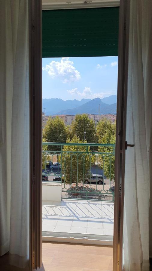 B&B Salerno Urban Suite 57 ภายนอก รูปภาพ
