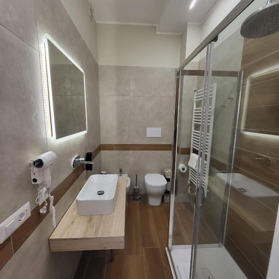 B&B Salerno Urban Suite 57 ภายนอก รูปภาพ