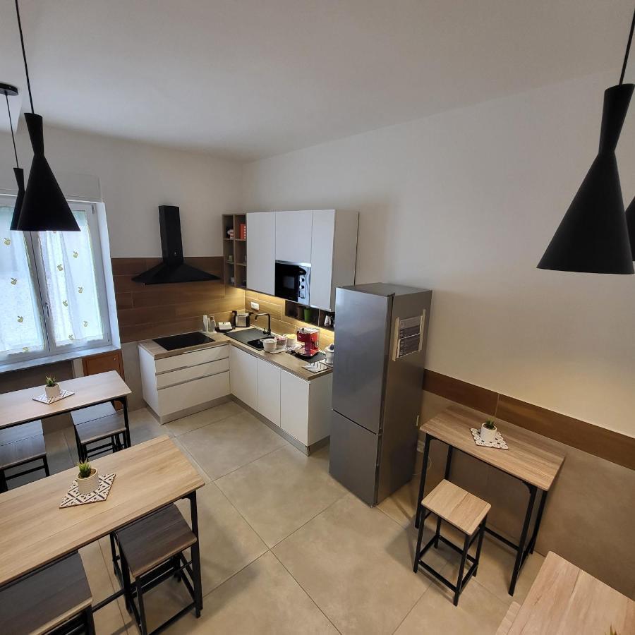 B&B Salerno Urban Suite 57 ภายนอก รูปภาพ