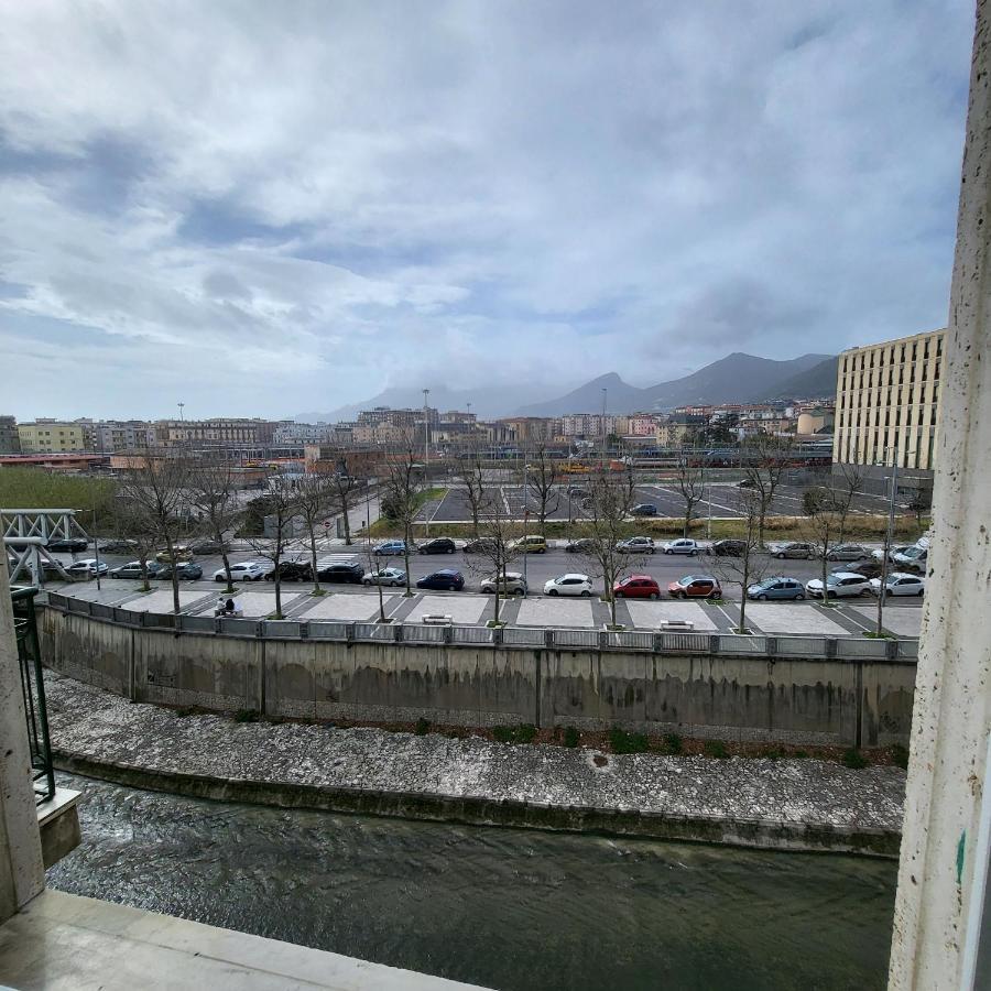 B&B Salerno Urban Suite 57 ภายนอก รูปภาพ