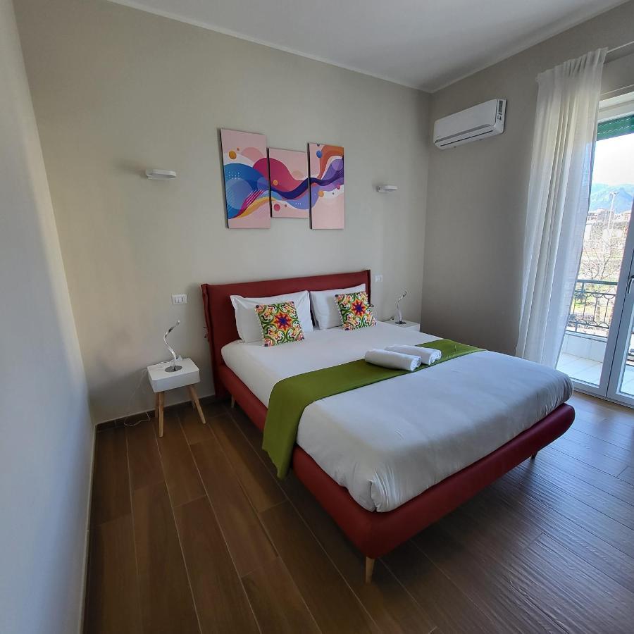 B&B Salerno Urban Suite 57 ภายนอก รูปภาพ